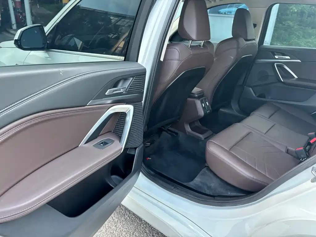 BMW X1 — миниатюра 13