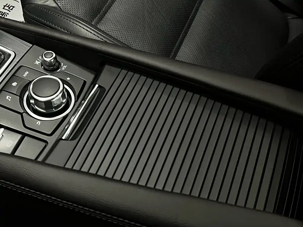 Mazda Atenza — миниатюра 31