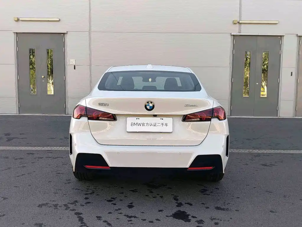 BMW 2 Series — миниатюра 12