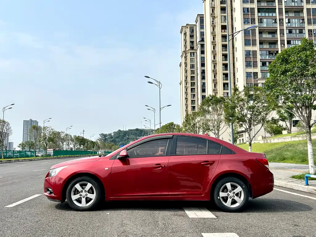 Chevrolet Cruze 1.6L SE AT, фото 5