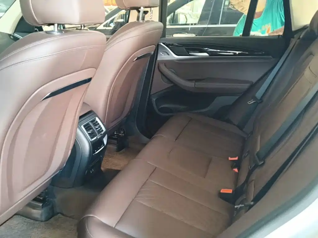 BMW X3 — миниатюра 17