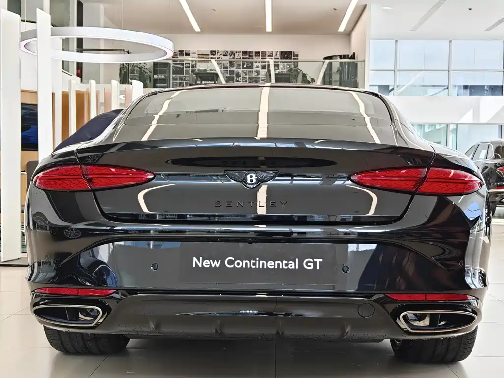 Bentley Continental PHEV 2026 GT