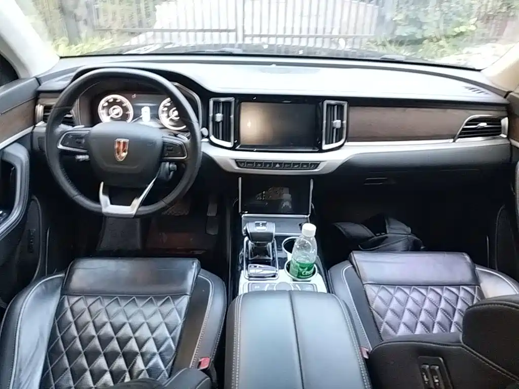 Hongqi Hongqi HS7 — миниатюра 10