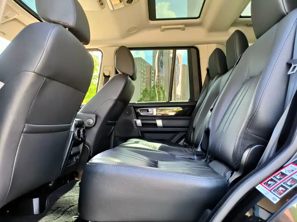 Land Rover Discovery 2016 3.0 SC V6 HSE