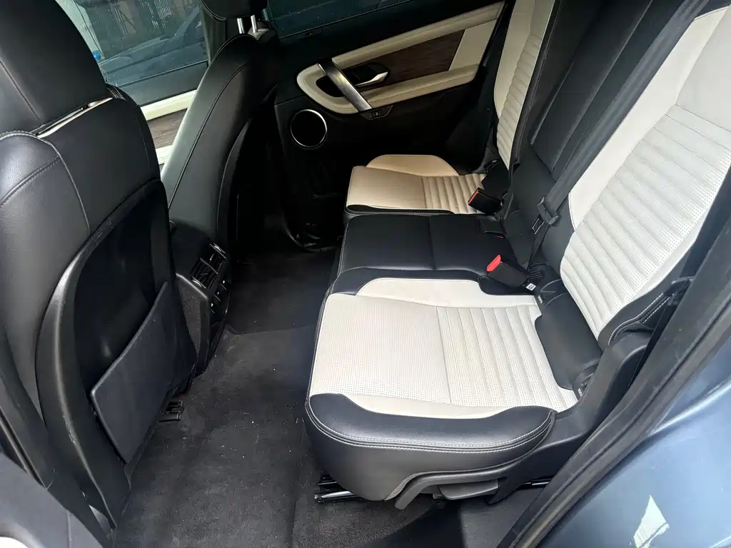 Land Rover Discovery Sport — миниатюра 8