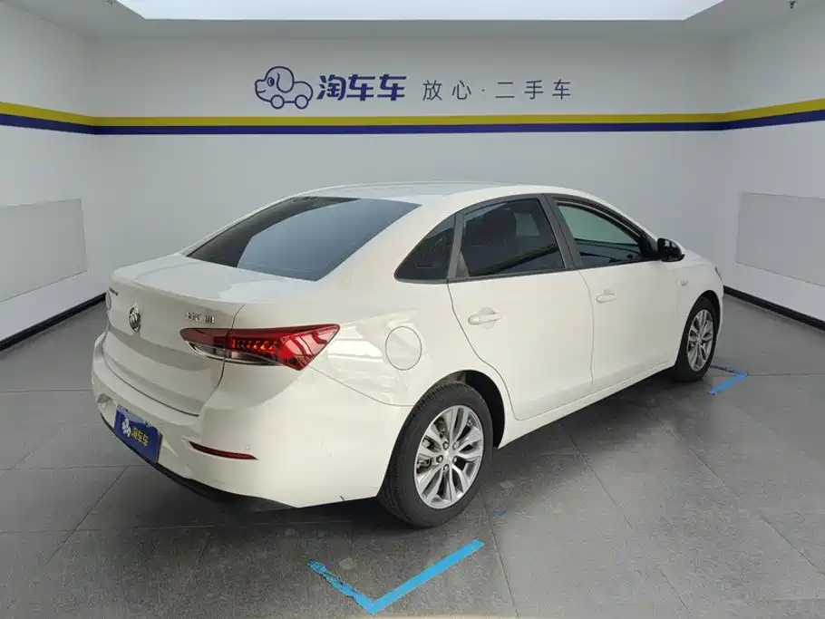 Buick Excelle — миниатюра 3