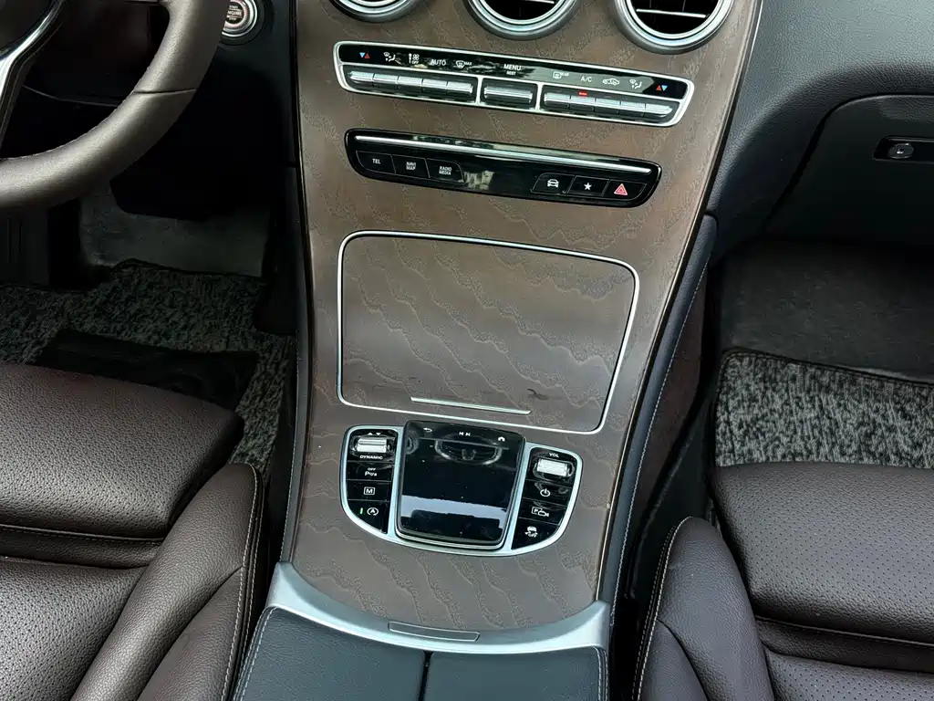 Mercedes-Benz GLC — миниатюра 9