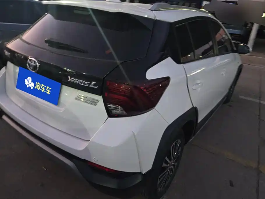 TOYOTA YARIS L ZHIXUAN