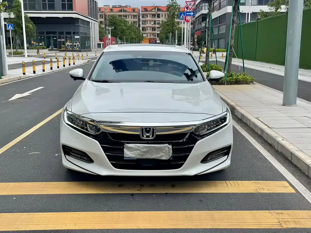 Honda Accord — миниатюра 2