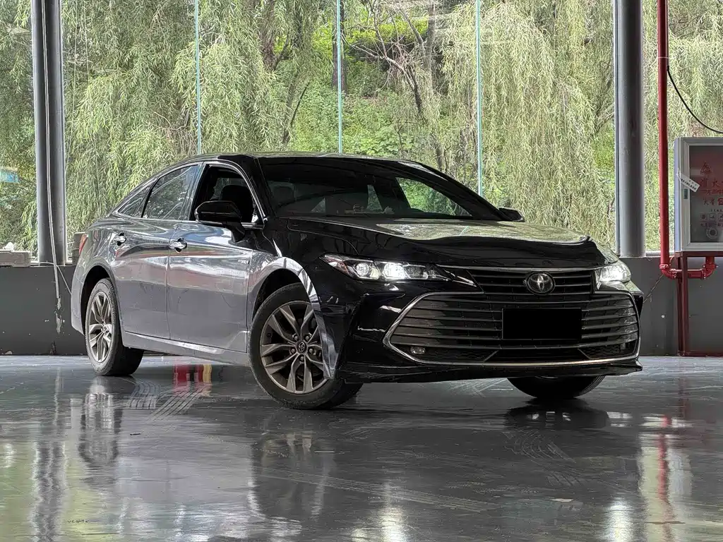 Toyota Avalon — миниатюра 3