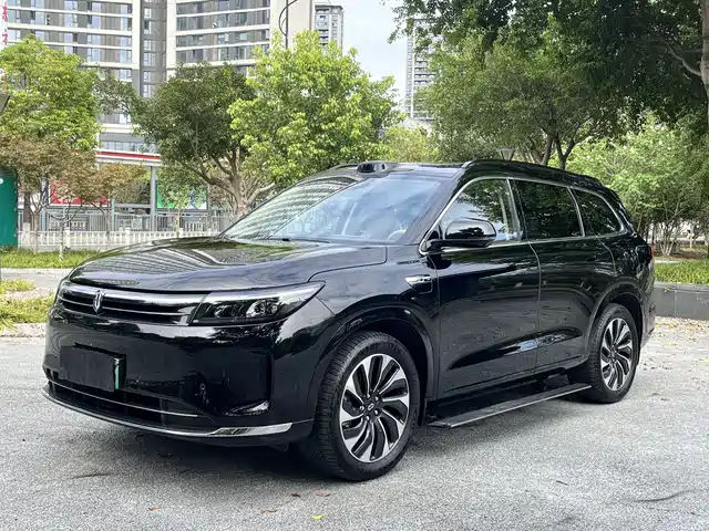 HONGMENG ZHIXING ASK THE WORLD M7 2024