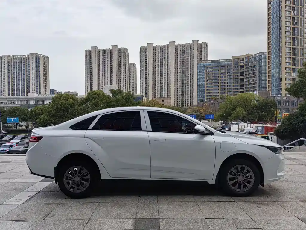 GEELY GEOMETRY A