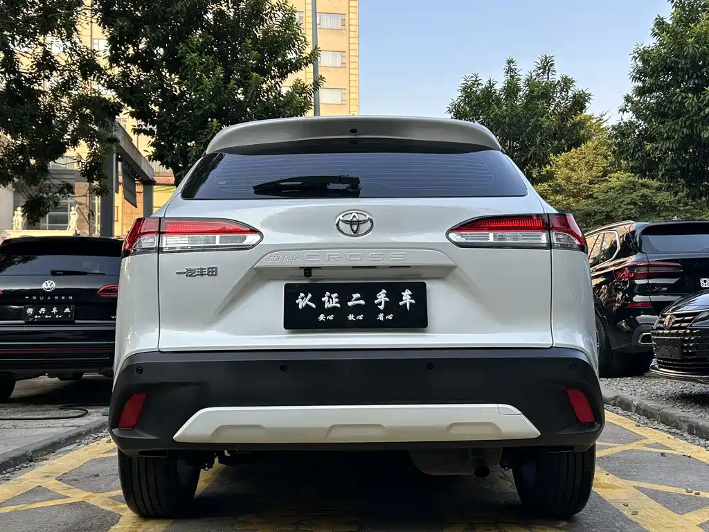 Toyota Corolla Cross — миниатюра 4