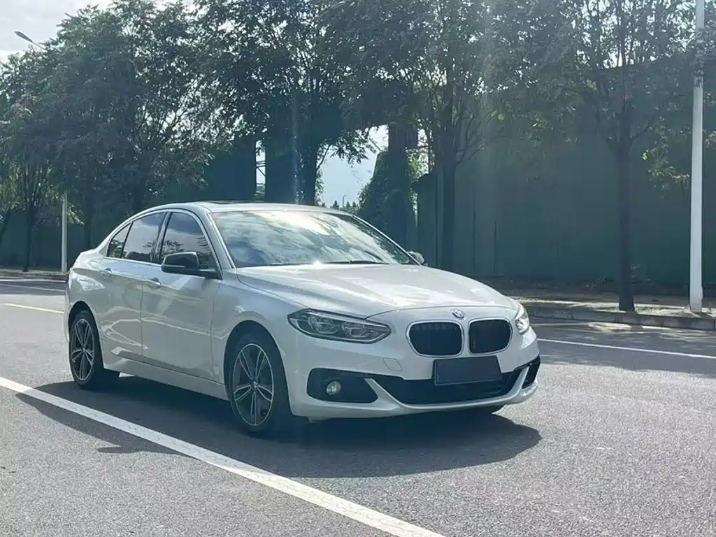 BMW 1 Series — миниатюра 13