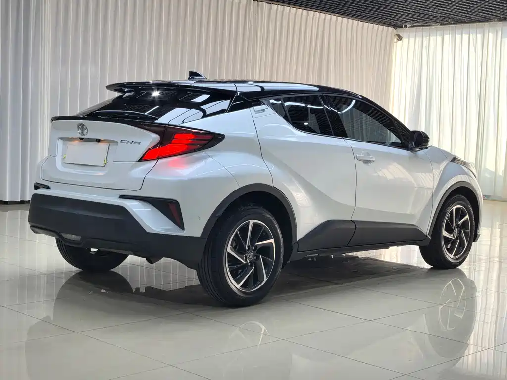 Toyota C-HR — миниатюра 5
