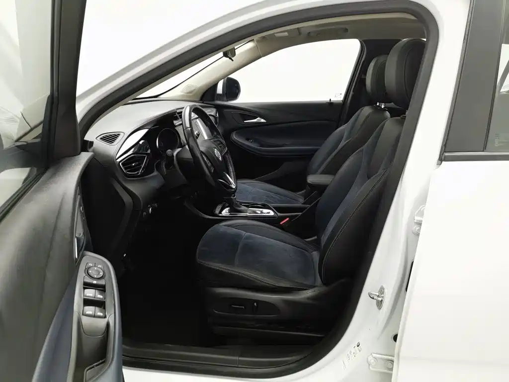 Buick Encore GX — миниатюра 10