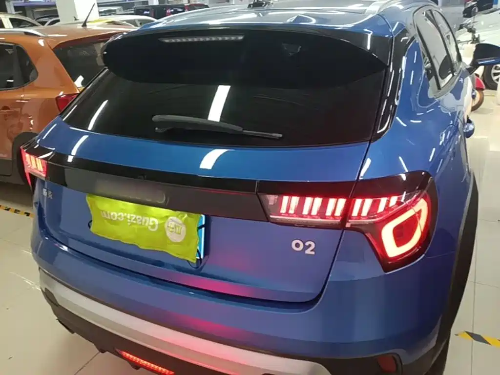 Lynk & Co 02 — миниатюра 6