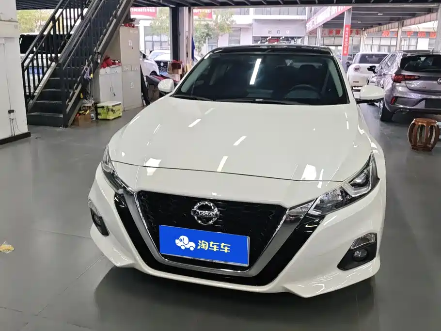 Nissan Teana — миниатюра 2