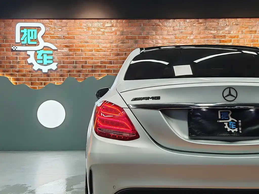 Mercedes-Benz C-Class AMG — миниатюра 13