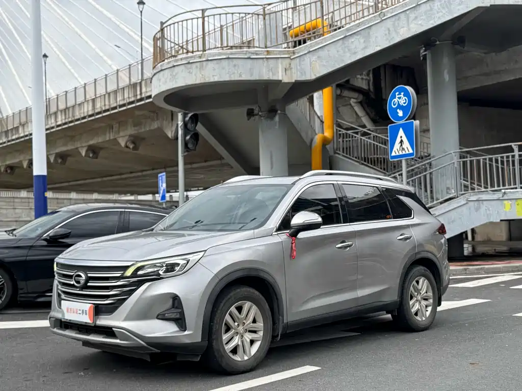 GAC Motor Trumpchi GS5