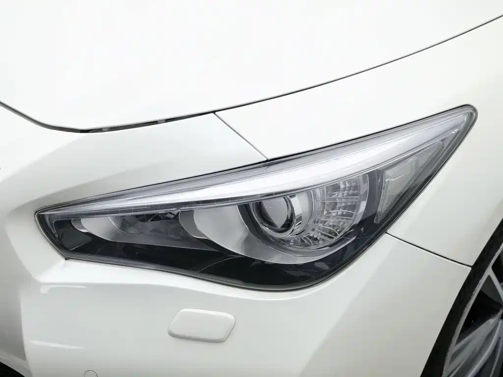 Infiniti Q50L — миниатюра 7