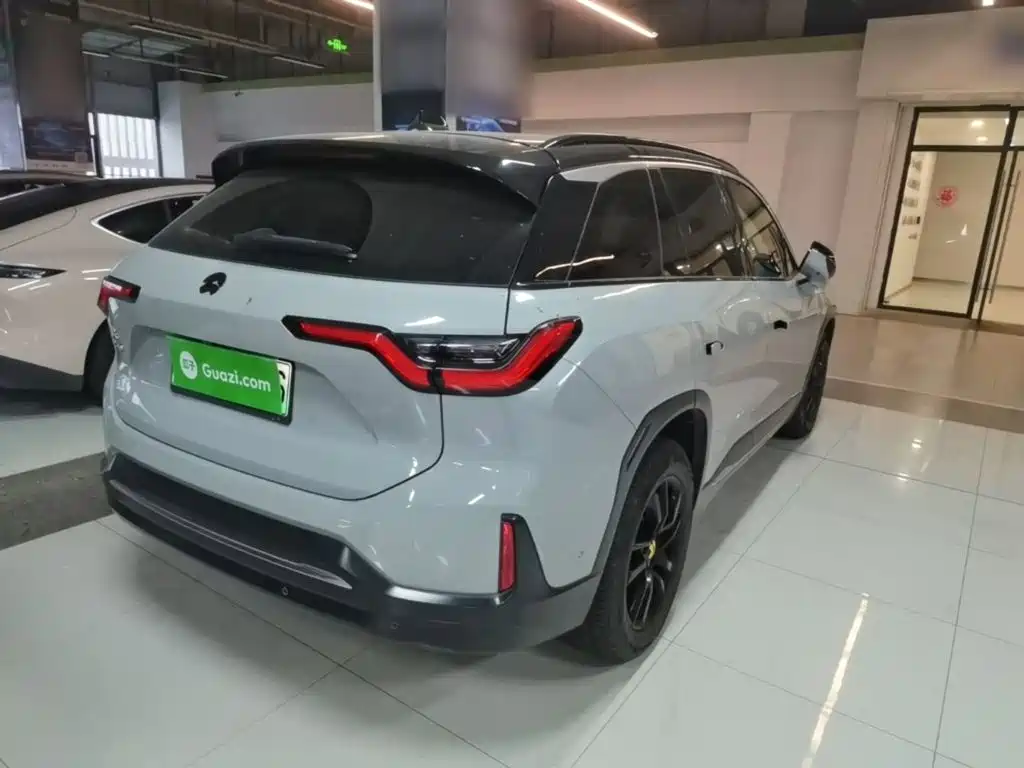 NIO ES6 — миниатюра 7