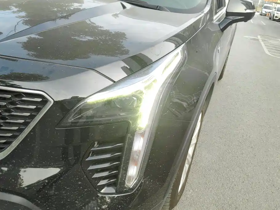 Cadillac XT4 — миниатюра 5