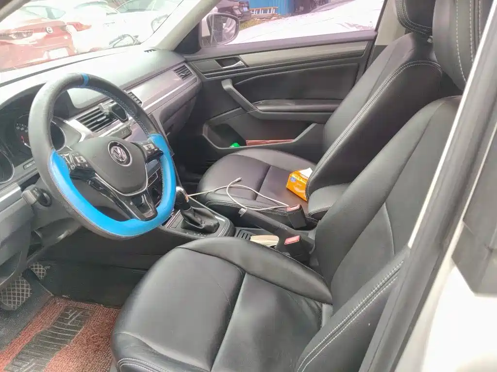 Volkswagen Bora — миниатюра 11
