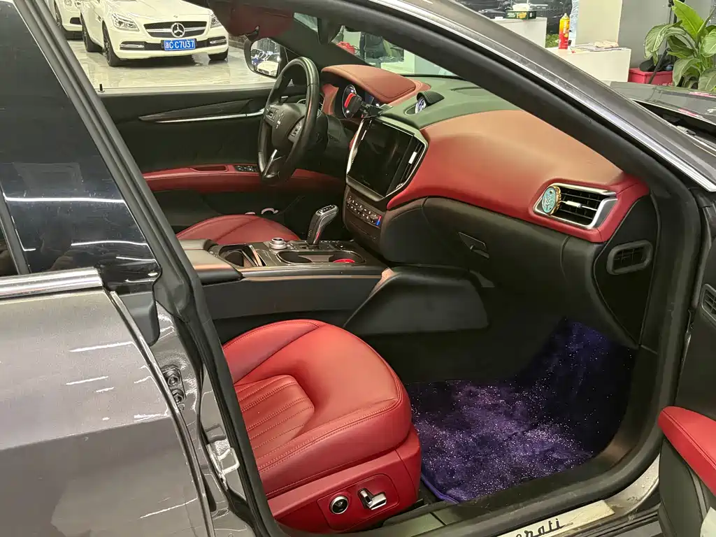 Maserati Ghibli — миниатюра 14