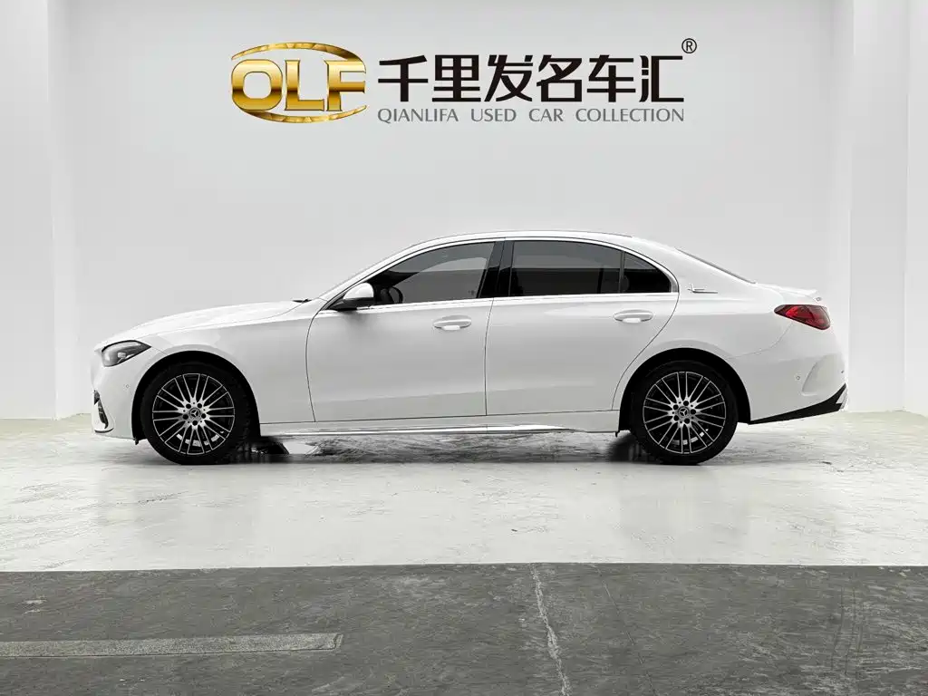 Mercedes-Benz C-Class — миниатюра 2