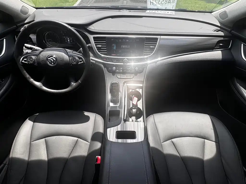 Buick LaCrosse — миниатюра 11