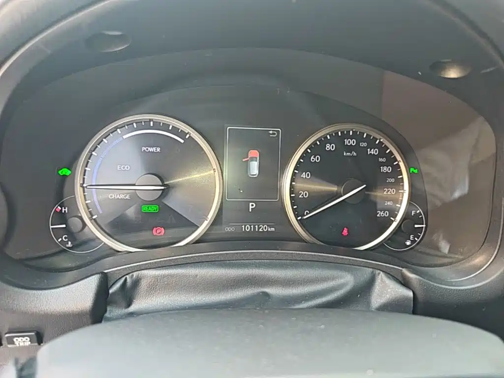 Lexus NX — миниатюра 12