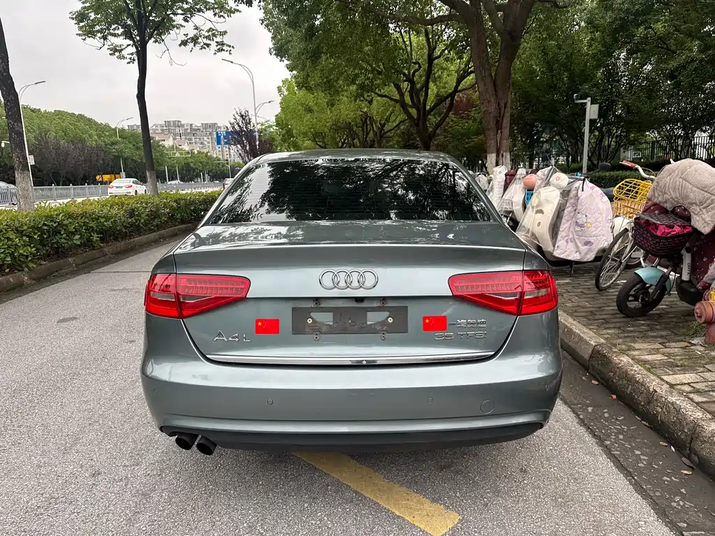 Audi A4L 2013 35 TFSI AT