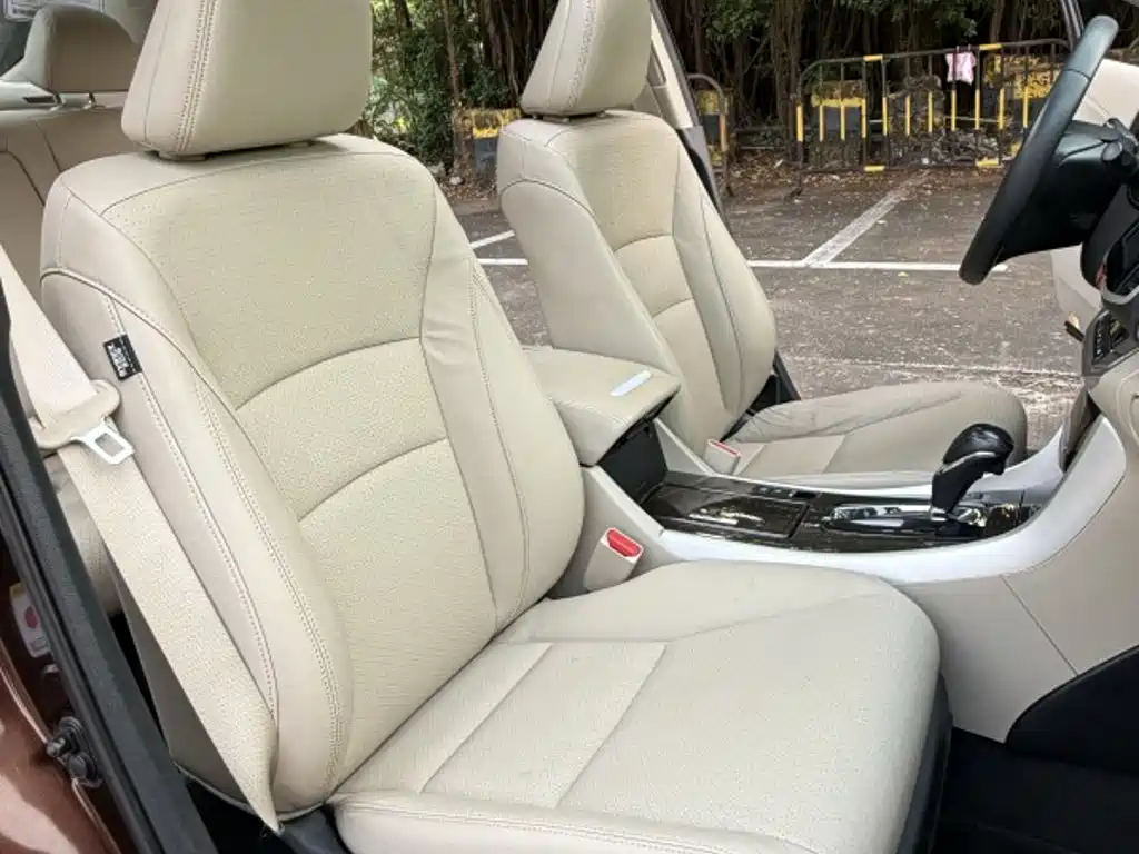 Honda Accord — миниатюра 9