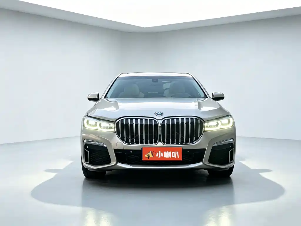 BMW 7 Series — миниатюра 5
