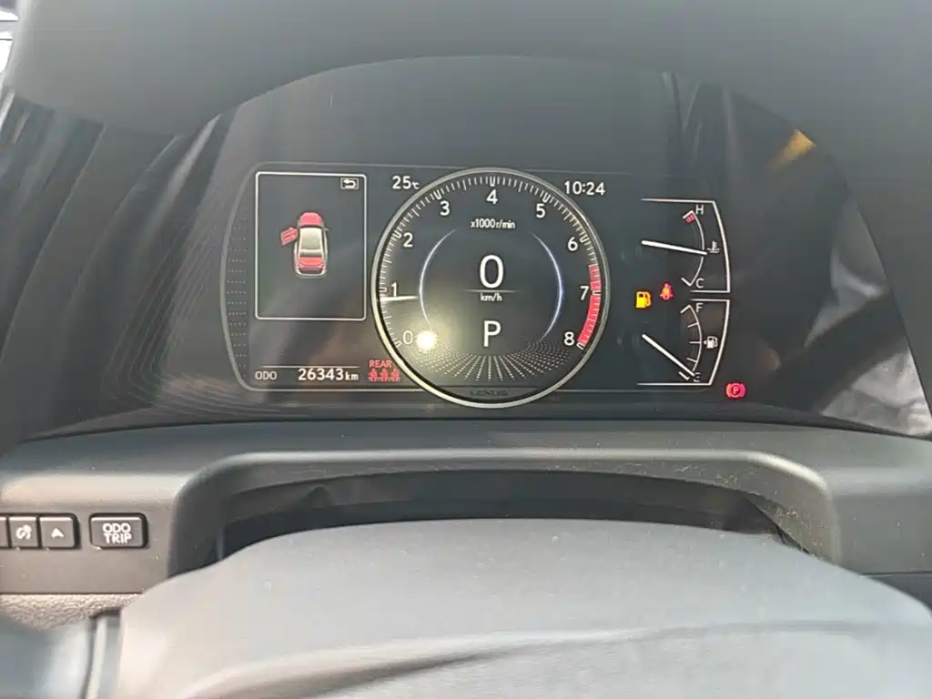 Lexus ES — миниатюра 12