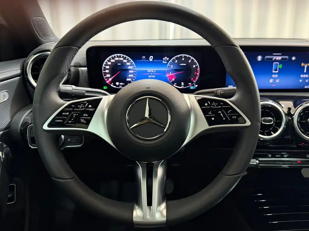 MERCEDES-BENZ A CLASS