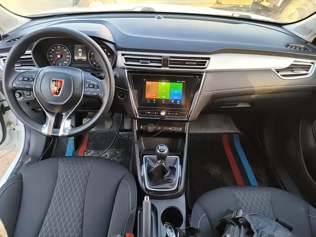 Roewe i5 — миниатюра 10