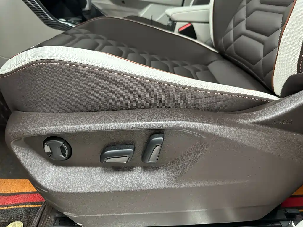 Volkswagen Tayron 2023 280TSI Luxury Plus