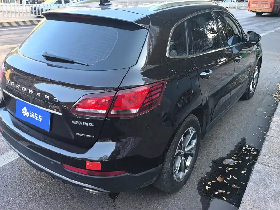 Borgward BX7 — миниатюра 3
