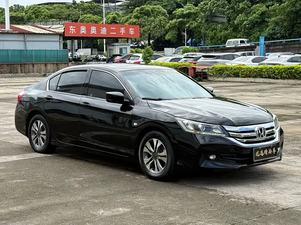 Honda Accord 2015 2.0L LX Comfort
