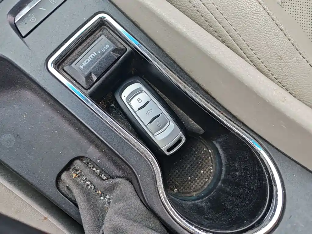 Geely Emgrand — миниатюра 9
