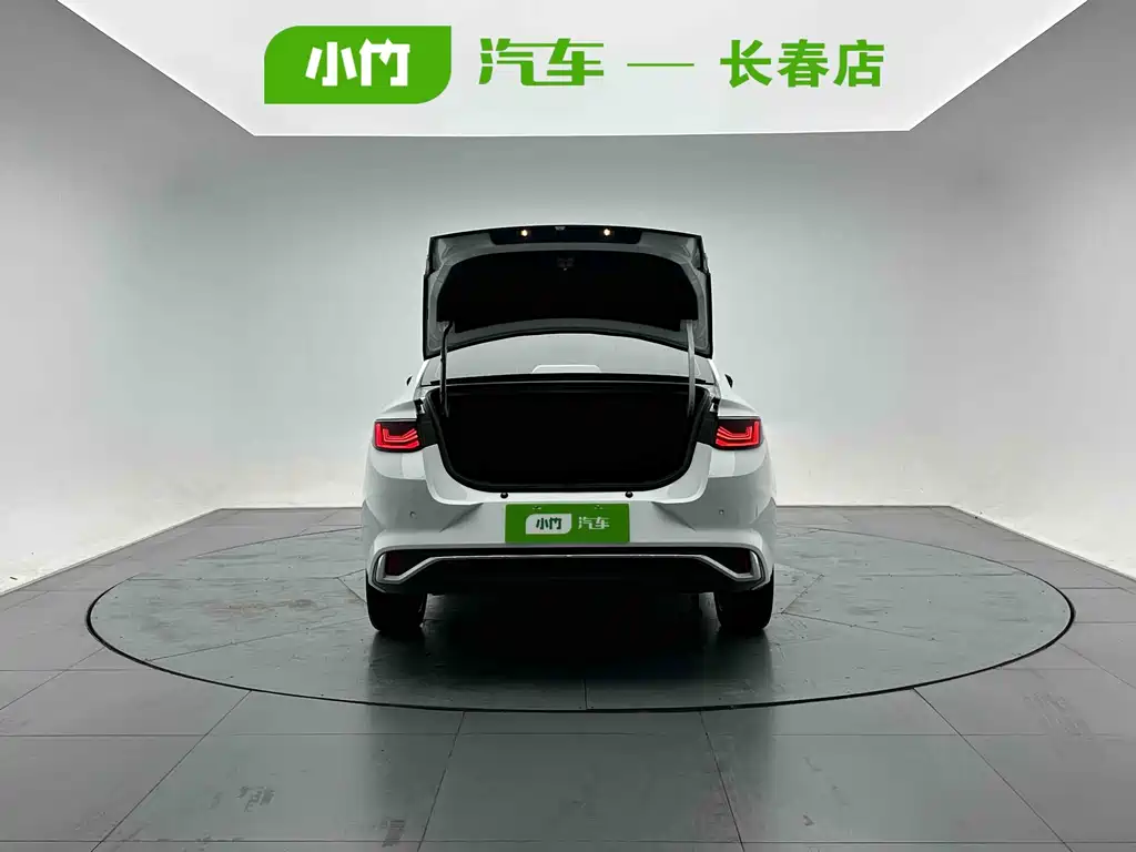 Geely Emgrand L L 2022 1.4T CVT