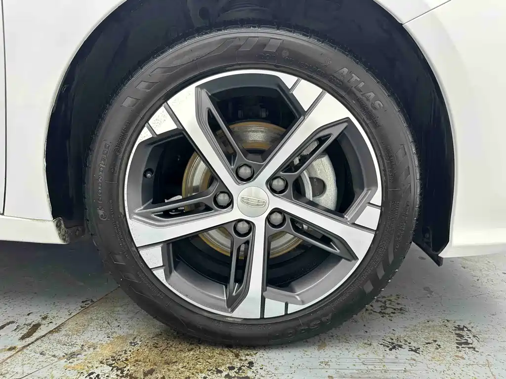 Geely Emgrand L L 2022 1.4T CVT