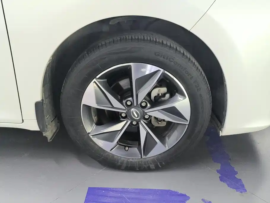 GAC Motor Trumpchi M6 — миниатюра 6