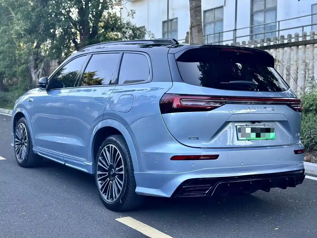 AITO AITO M7 — миниатюра 9