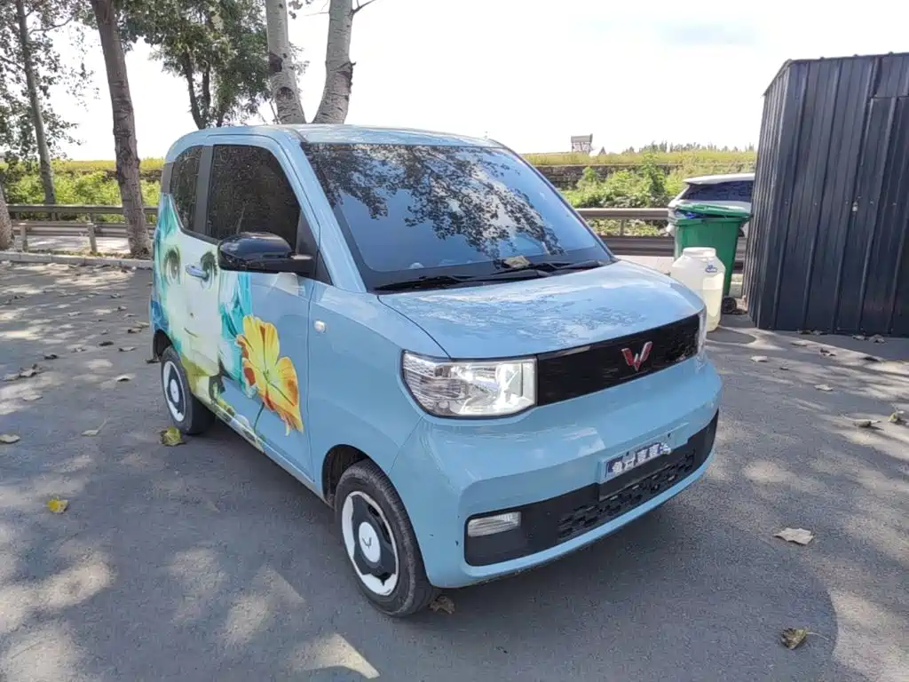 Wuling MINIEV — миниатюра 4