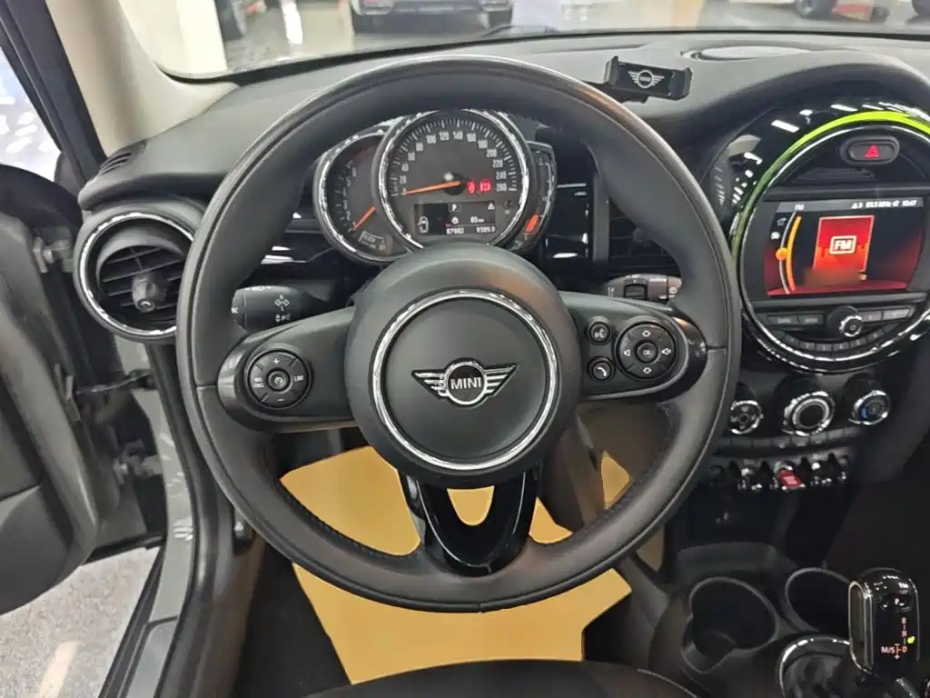 MINI Mini — миниатюра 11