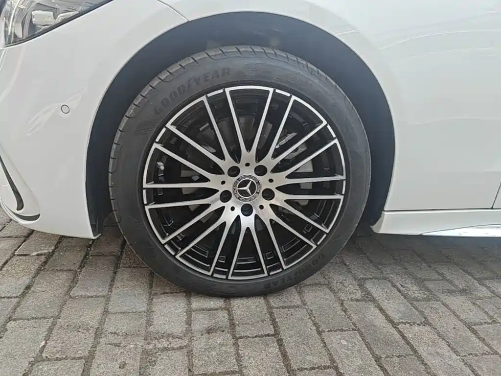 Mercedes-Benz C-Class — миниатюра 23