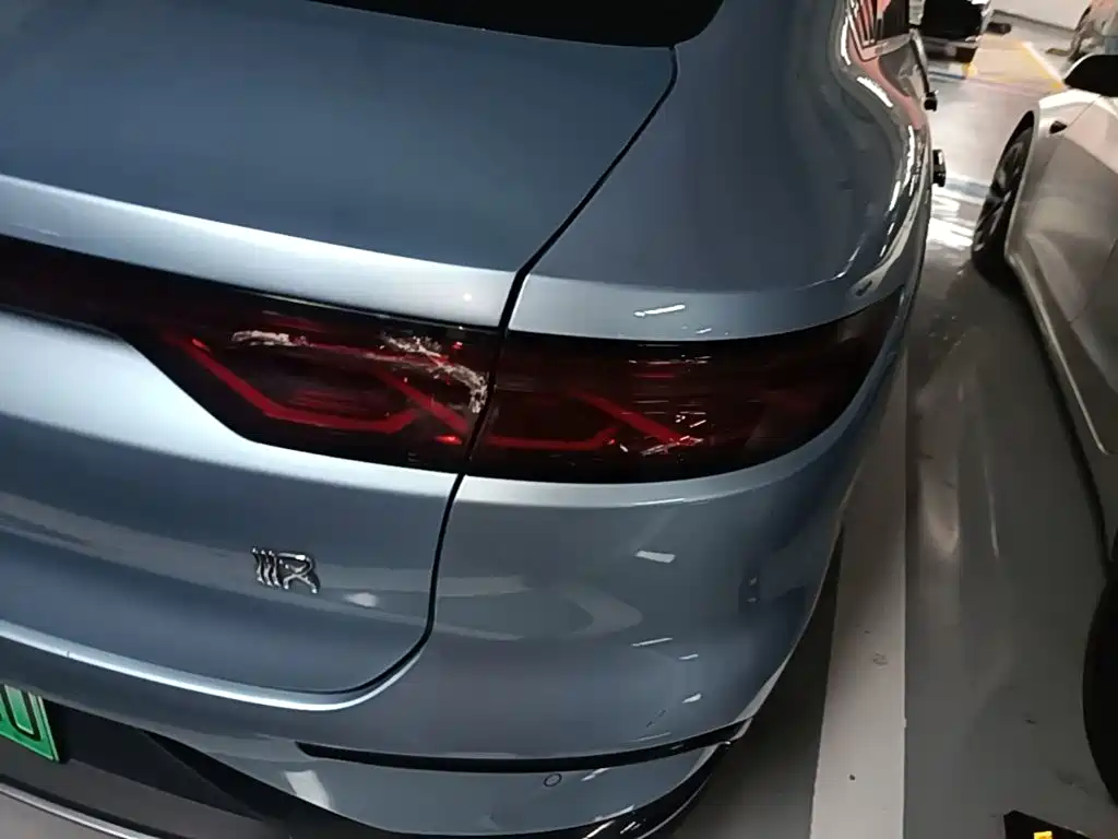 BYD Han — миниатюра 8